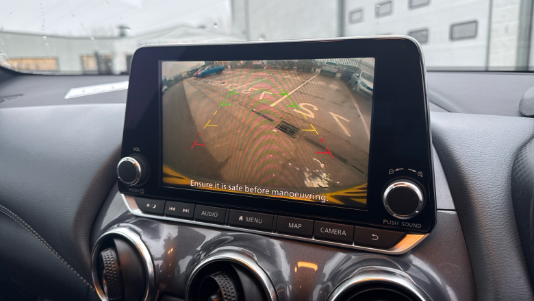 Nissan Juke 1.0 DiG-T 114 N-Connecta 5dr Petrol Hatchback